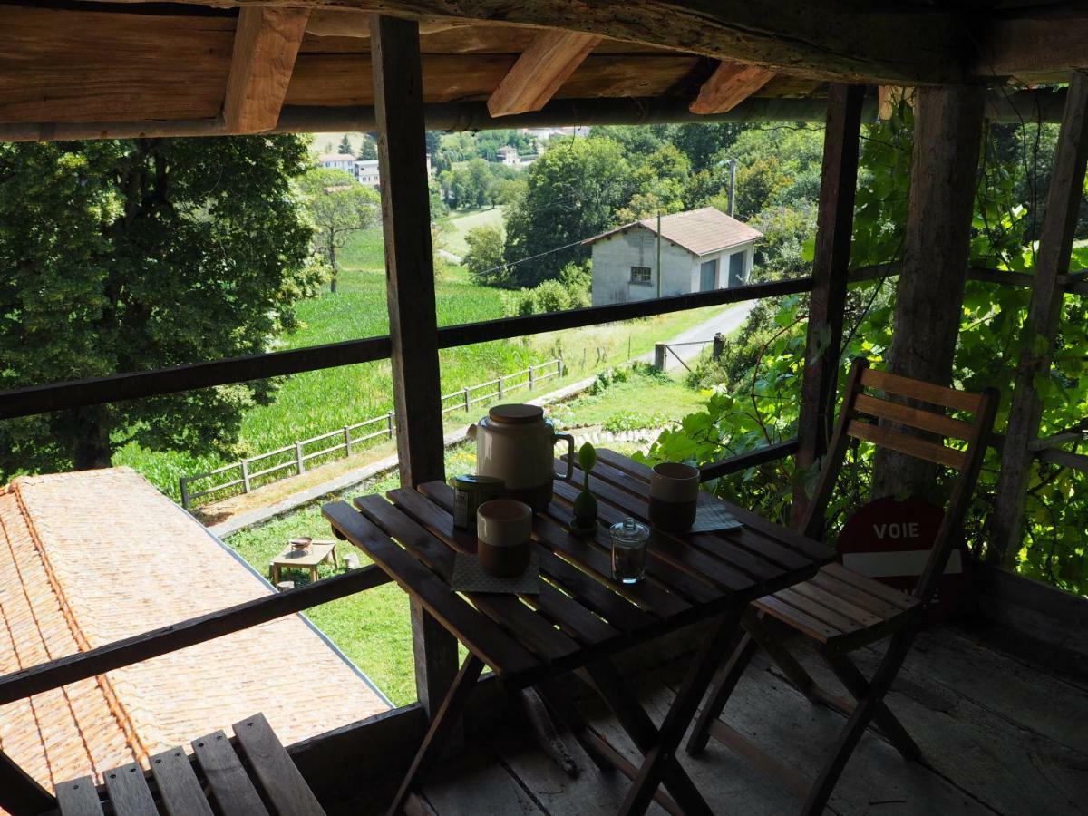 Le Chatel En Beaujolais Valsonne Eksteriør bilde