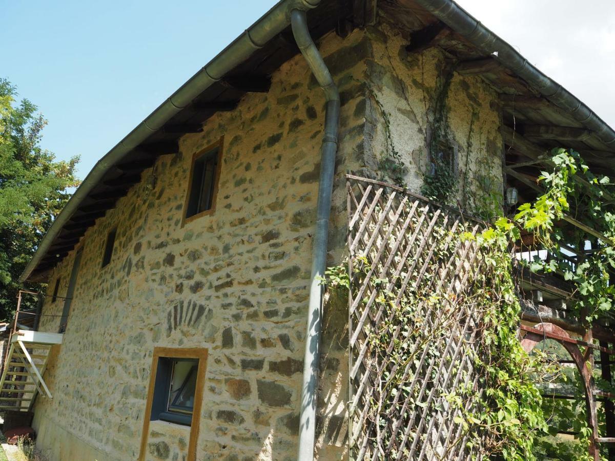 Le Chatel En Beaujolais Valsonne Eksteriør bilde